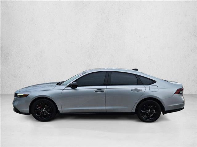 Used 2025 Honda Accord SE image 9