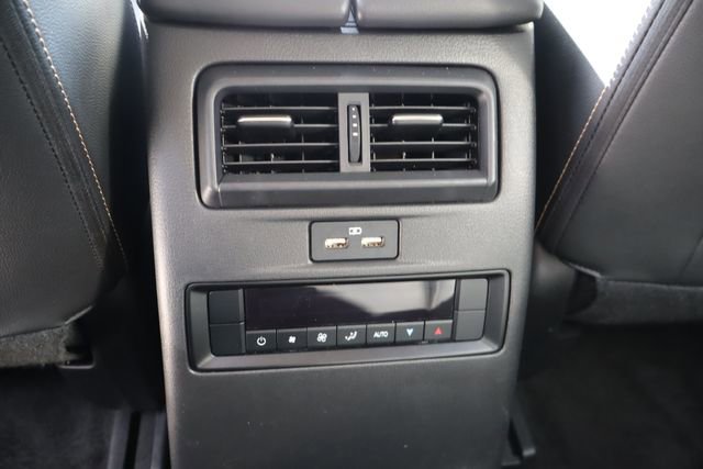 Used 2024 MAZDA CX-90 3.3 Turbo w/ Select Package AWD/4WD image 16