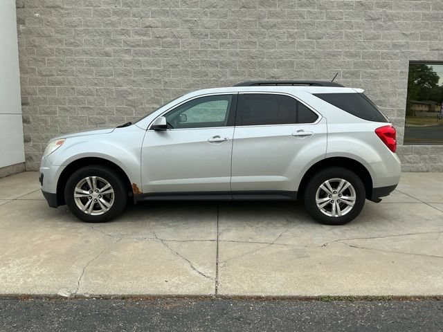Used 2015 Chevrolet Equinox LT w/ Driver Convenience Package FWD image 4