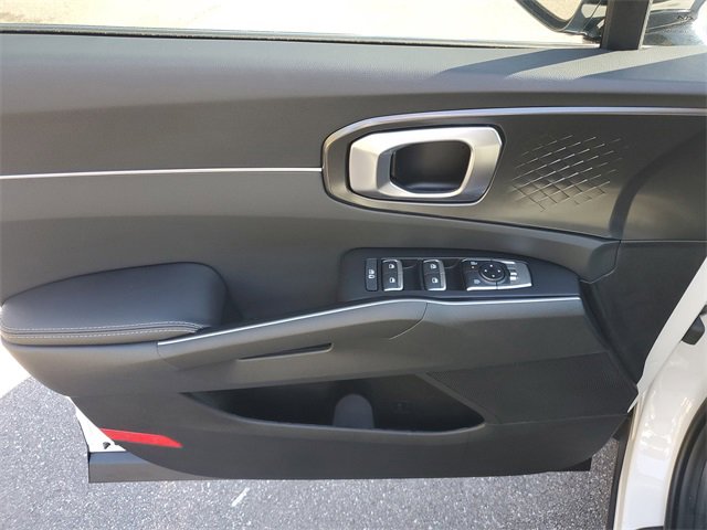 New 2026 Kia Sorento LX image 19