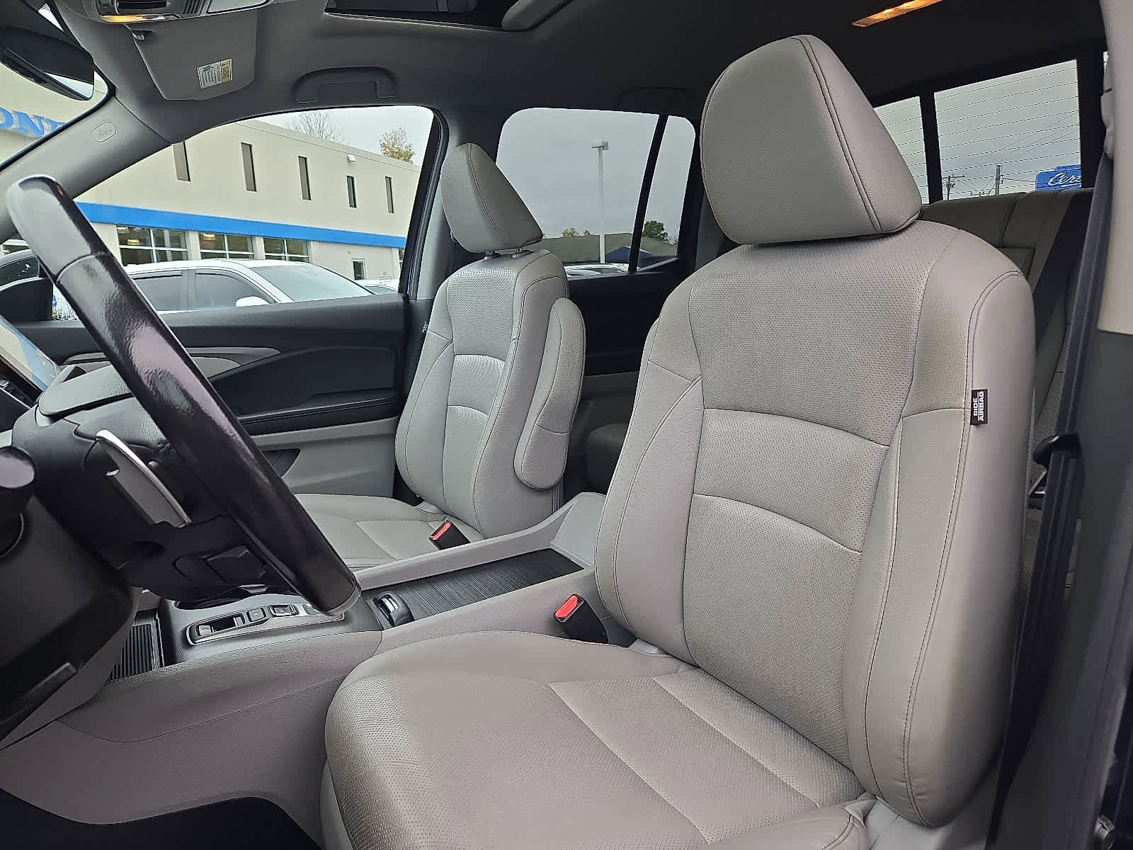 Used 2023 Honda Ridgeline RTL-E image 15