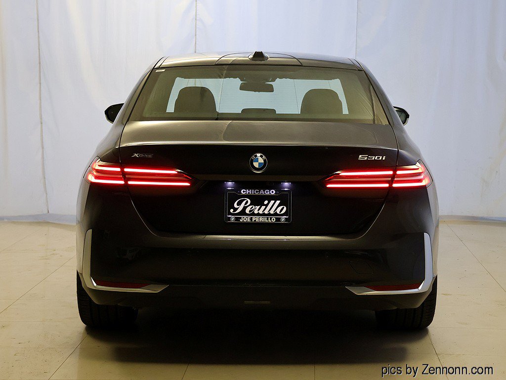 New 2026 BMW 530i xDrive w/ Premium Package AWD/4WD image 7
