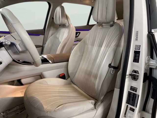 Used 2023 Mercedes-Benz EQS 450+ SUV image 30