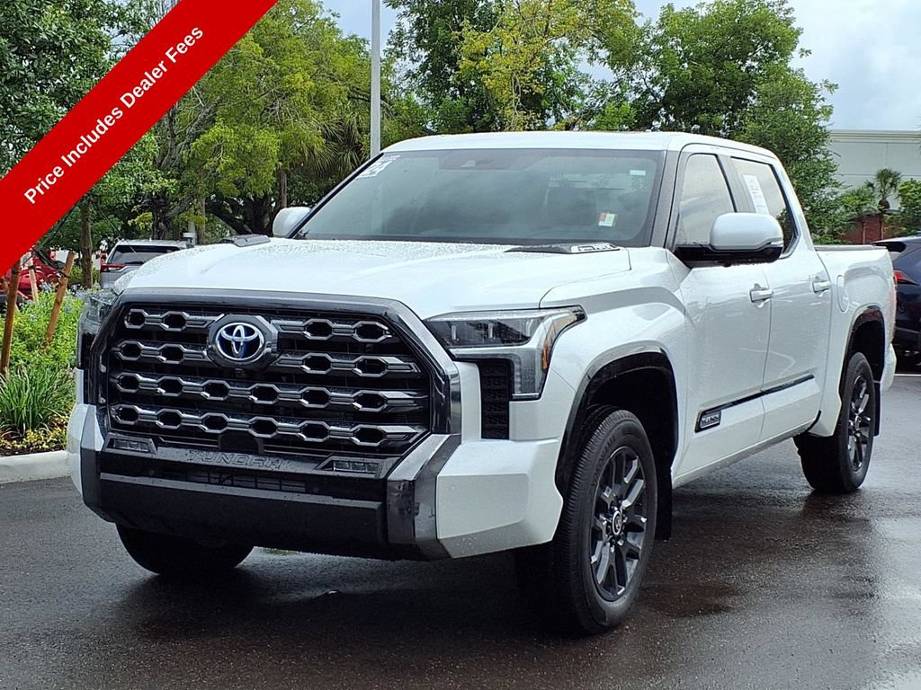 Used 2024 Toyota Tundra Platinum AWD/4WD image 3