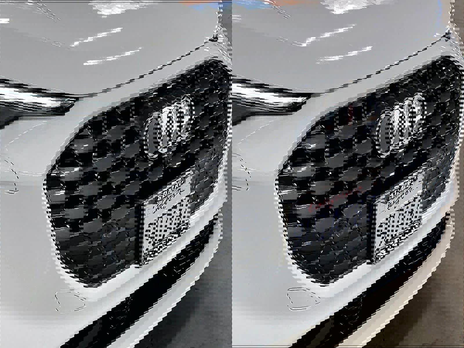 Certified 2025 Audi Q5 Prestige image 32