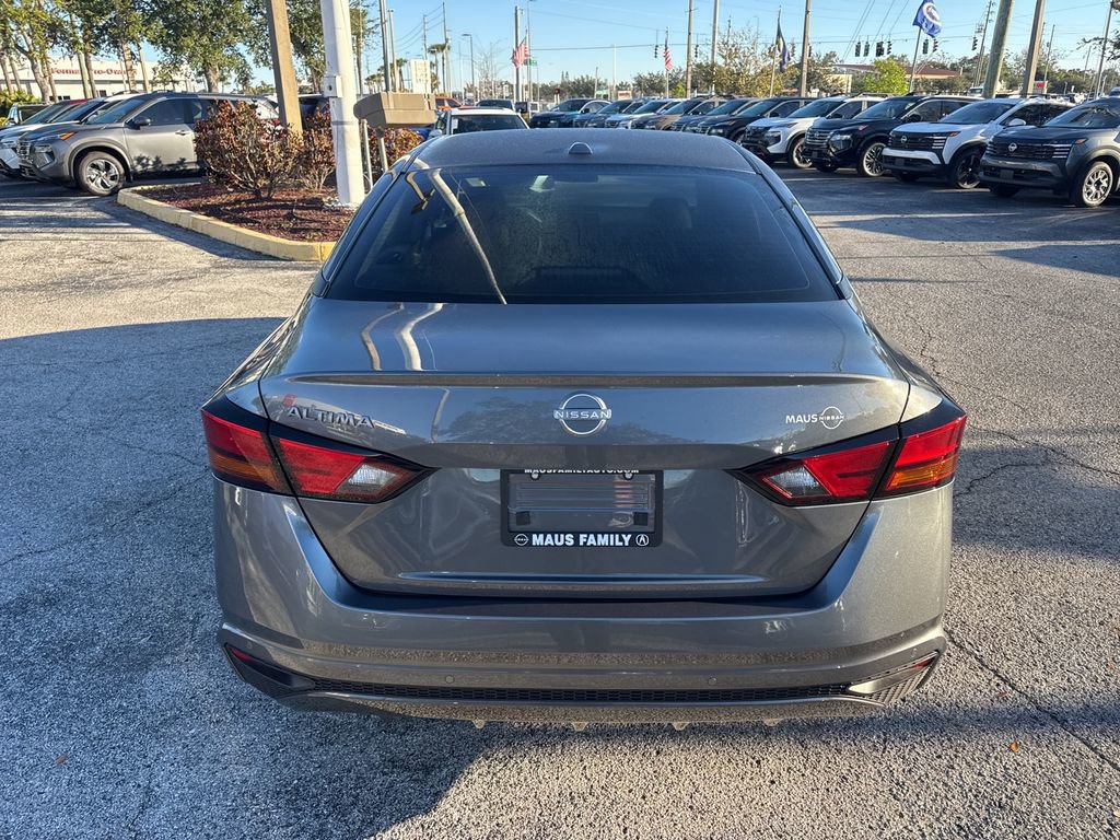 Used 2025 Nissan Altima 2.5 S image 6