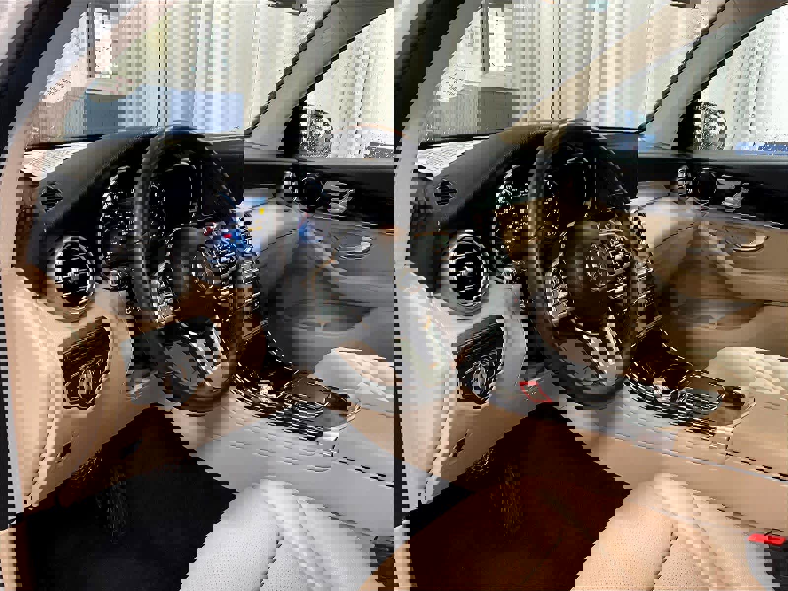 Used 2022 Mercedes-Benz GLC 300 4MATIC image 8