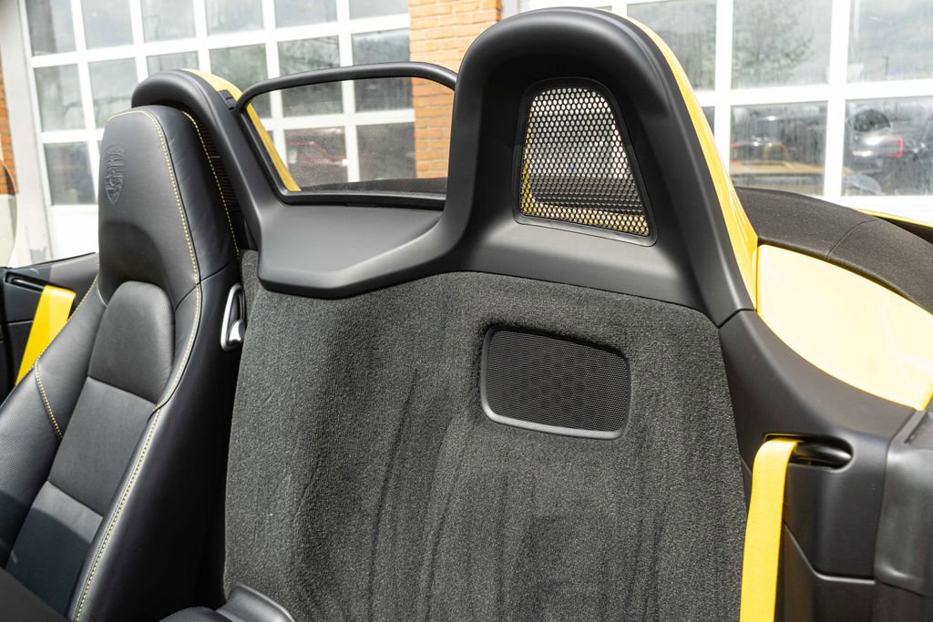 Used 2023 Porsche 718 Boxster S RWD image 28