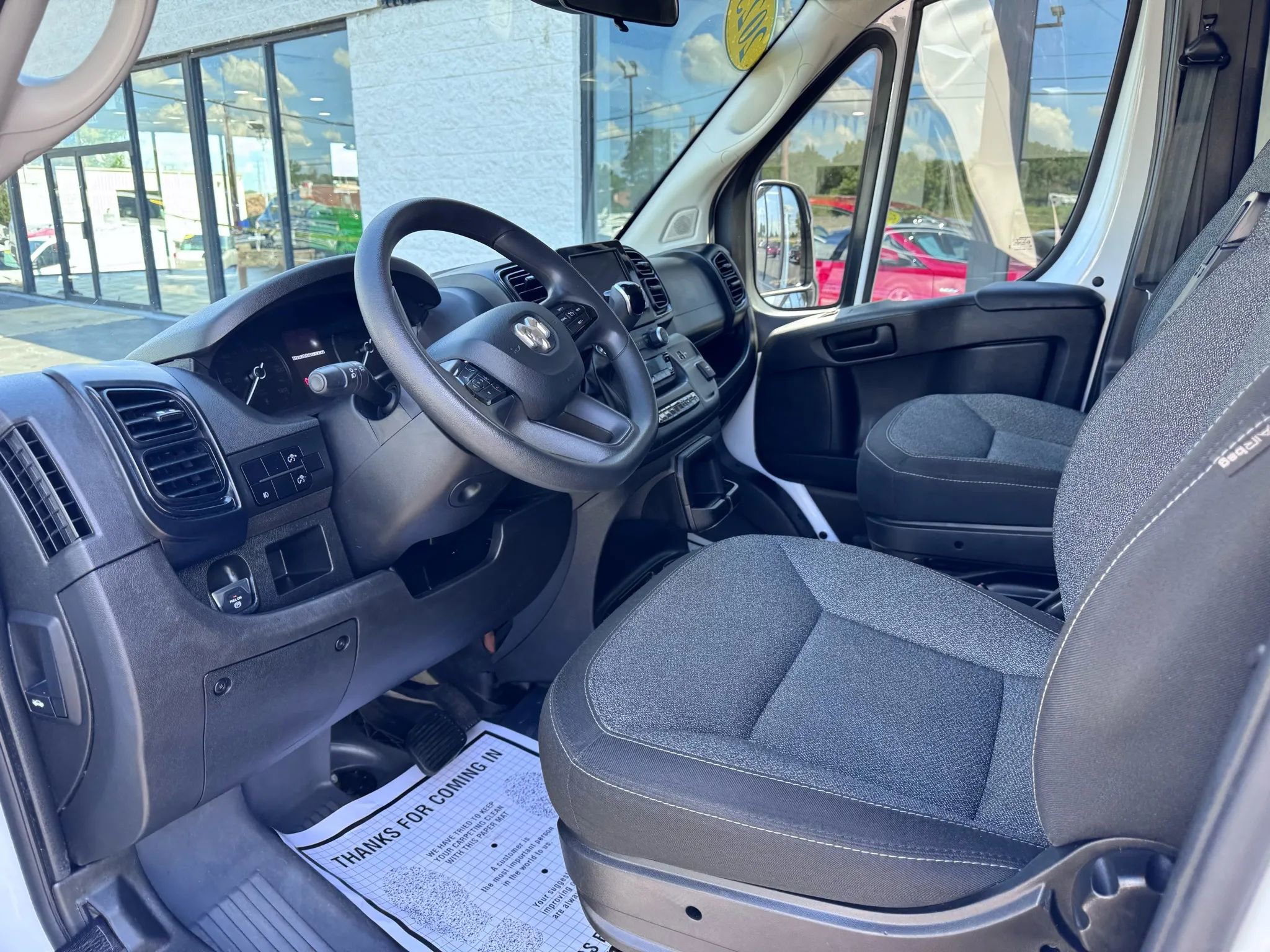 Used 2023 RAM ProMaster 2500 image 10