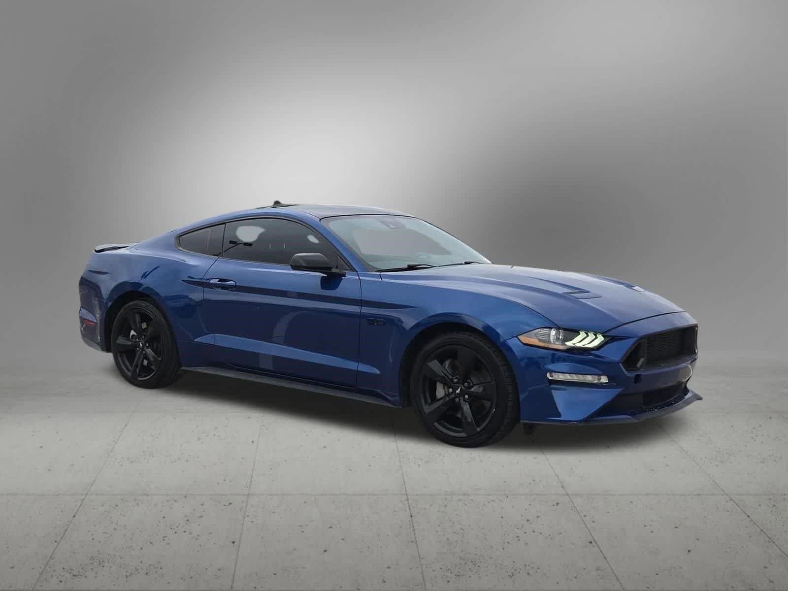 Used 2022 Ford Mustang GT w/ Equipment Group 301A RWD image 8