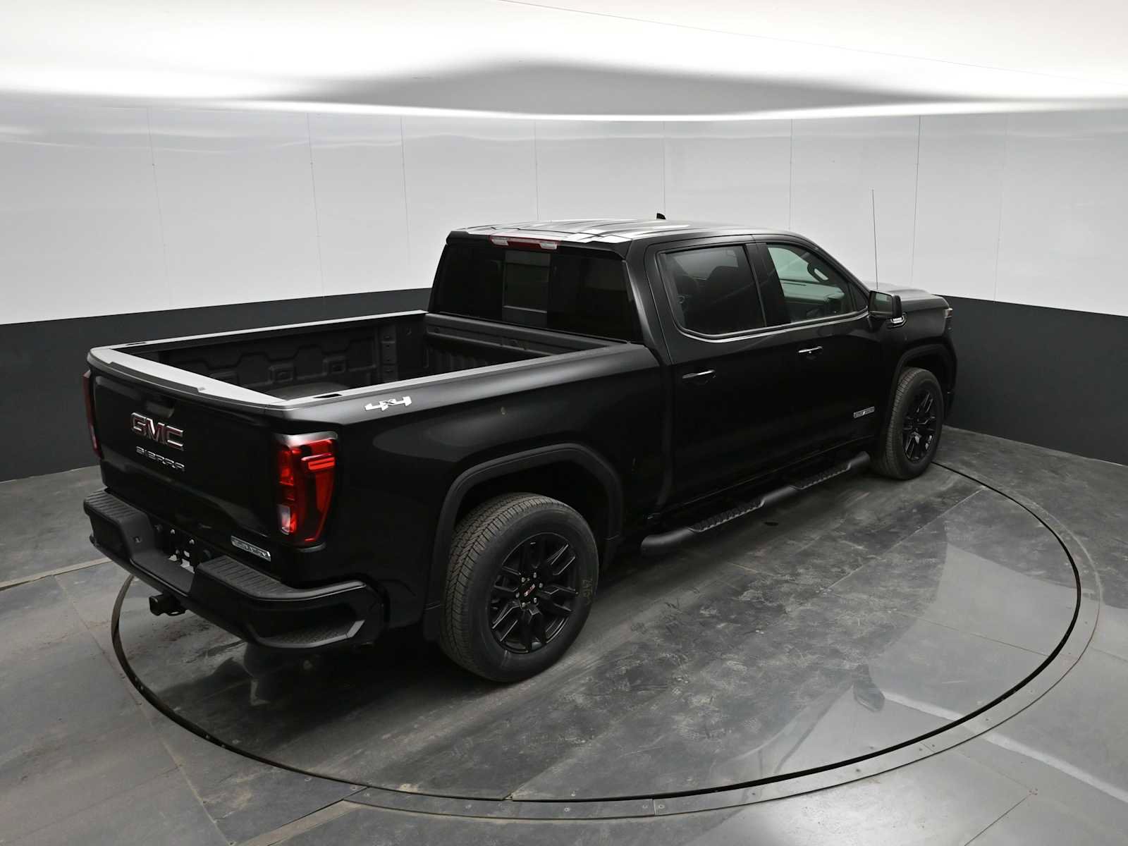 New 2026 GMC Sierra 1500 Elevation w/ Preferred Package image 28
