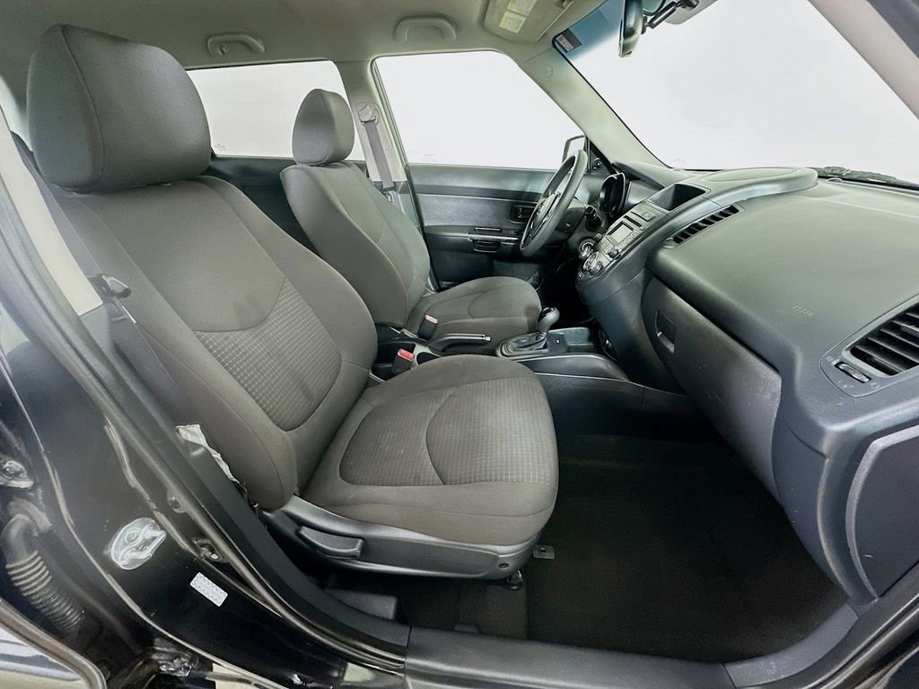 Used 2013 Kia Soul image 8