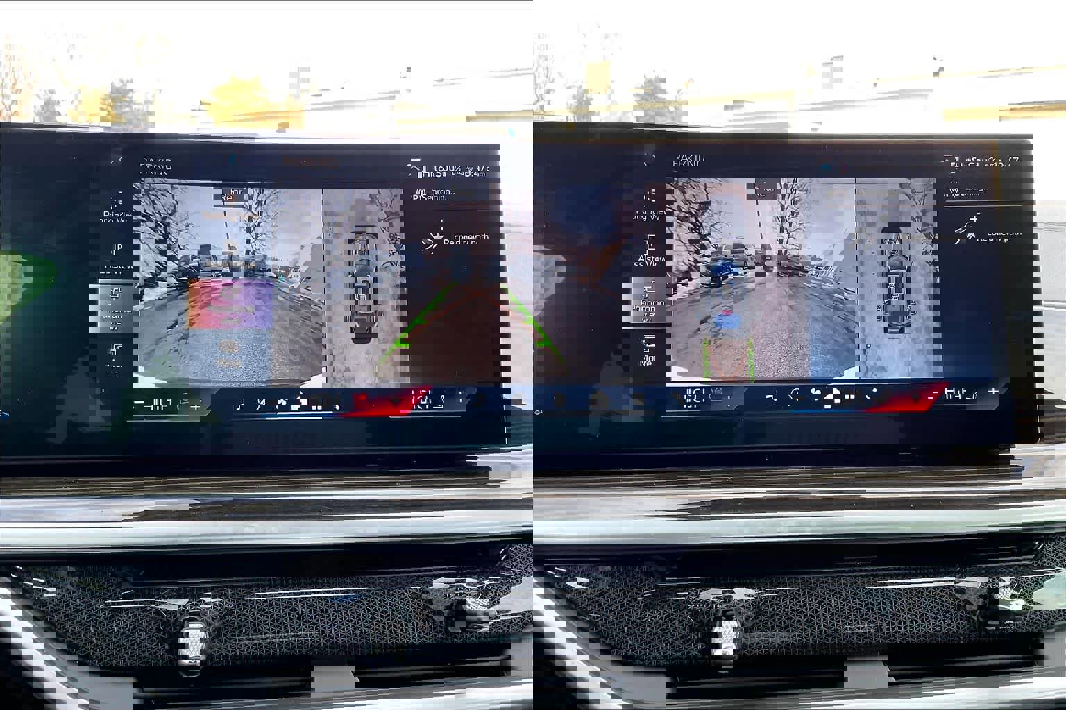 Certified 2024 BMW X6 xDrive40i w/ Premium Package image 31