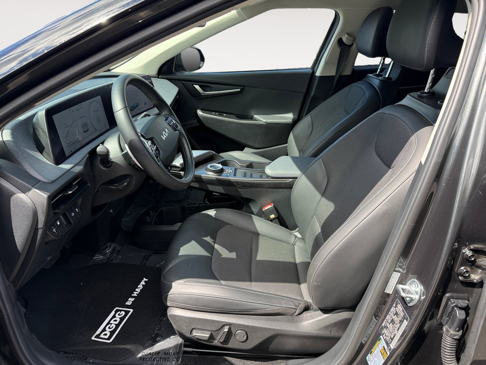 Used 2024 Kia EV6 Light RWD image 10