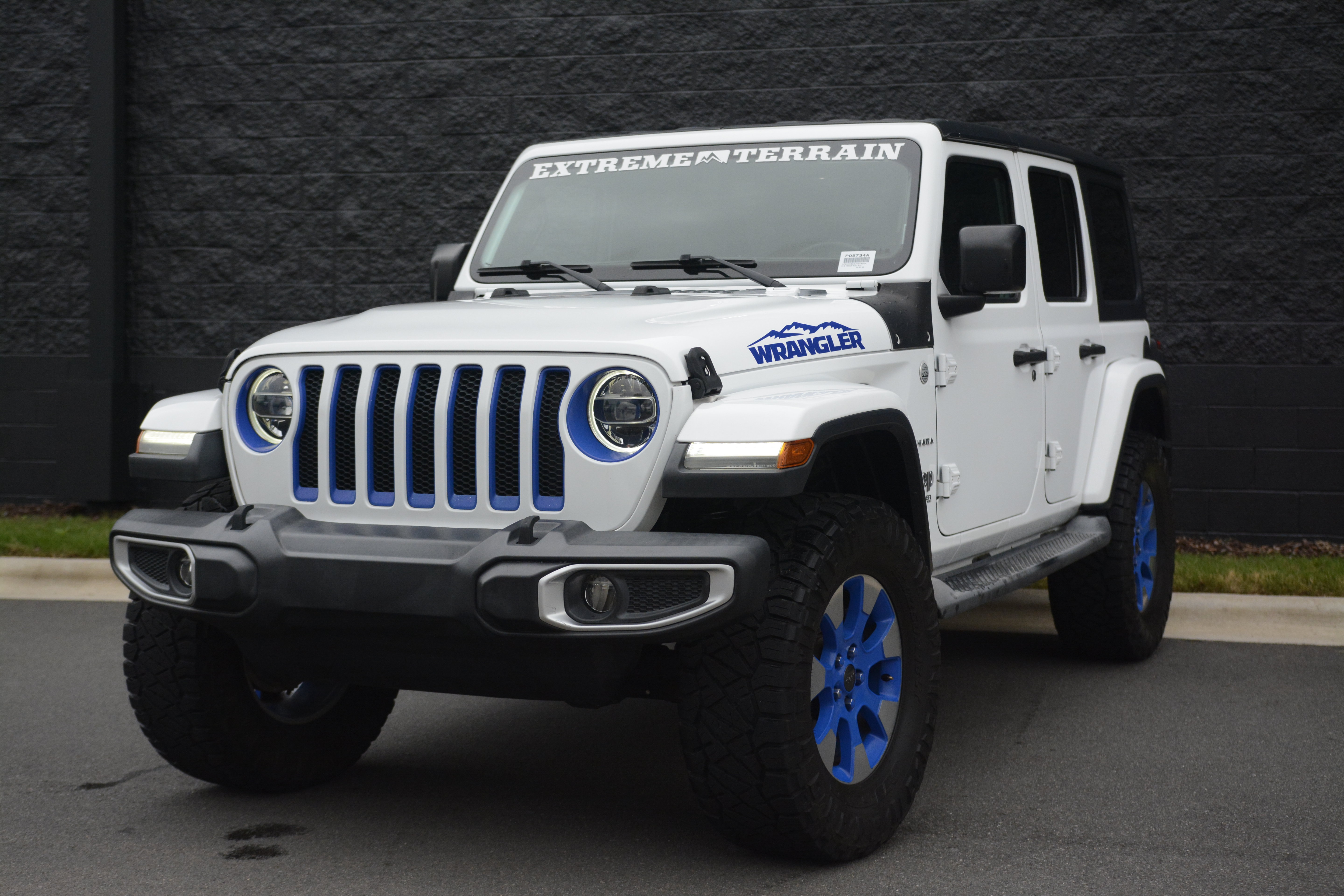 Used 2018 Jeep Wrangler Unlimited Sahara AWD/4WD image 48