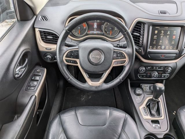 Certified 2017 Jeep Cherokee High Altitude image 15