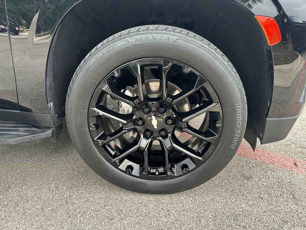 Used 2022 Chevrolet Tahoe LT w/ LT Signature Plus Package AWD/4WD image 15