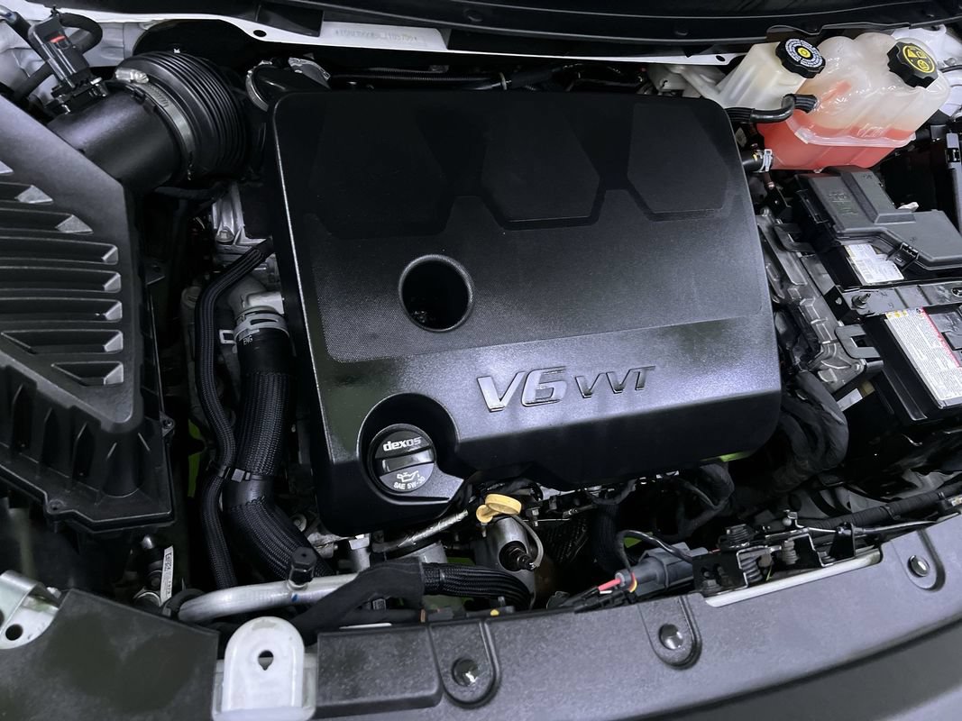 Used 2020 Chevrolet Traverse Premier w/ Redline Edition FWD image 29