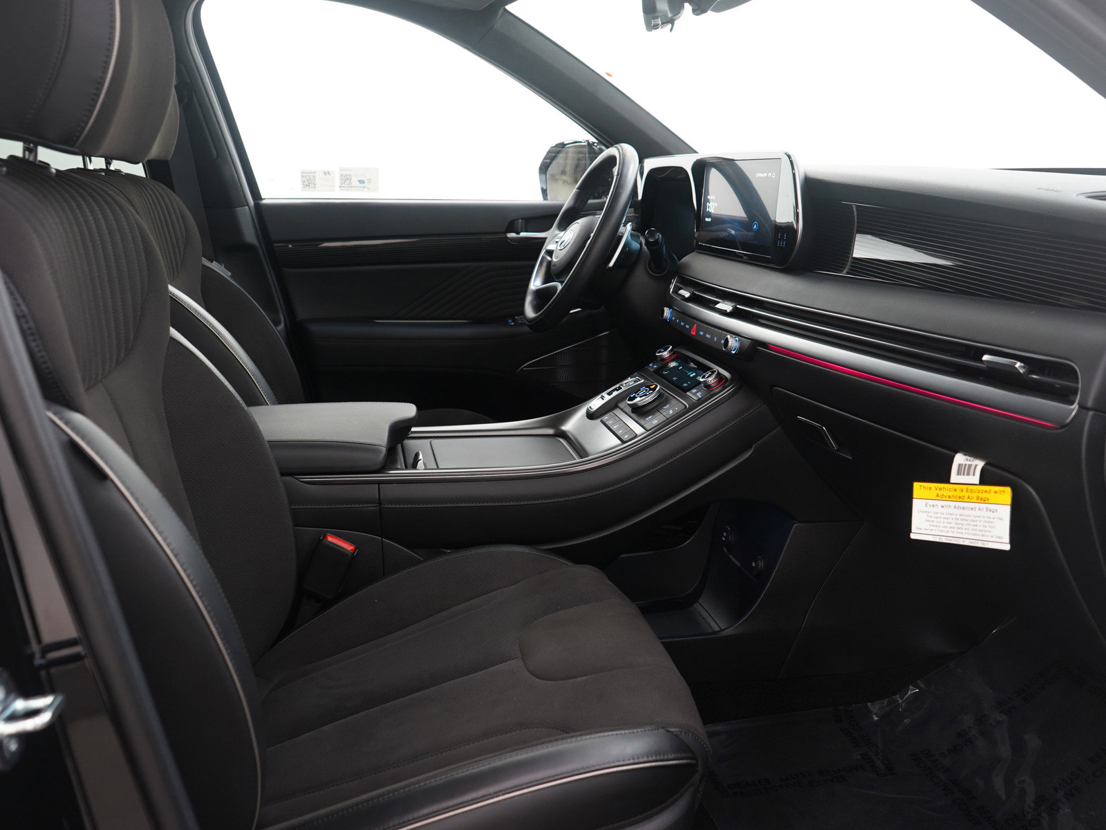 Used 2025 Hyundai Palisade Calligraphy image 16