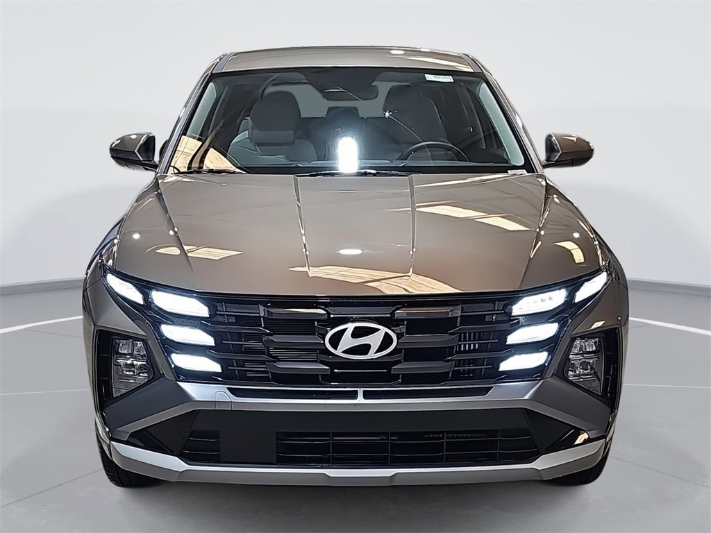 New 2026 Hyundai Tucson Blue SE image 2
