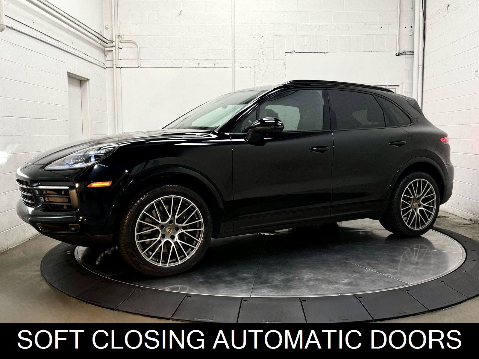 Used 2022 Porsche Cayenne Platinum Edition AWD/4WD image 4