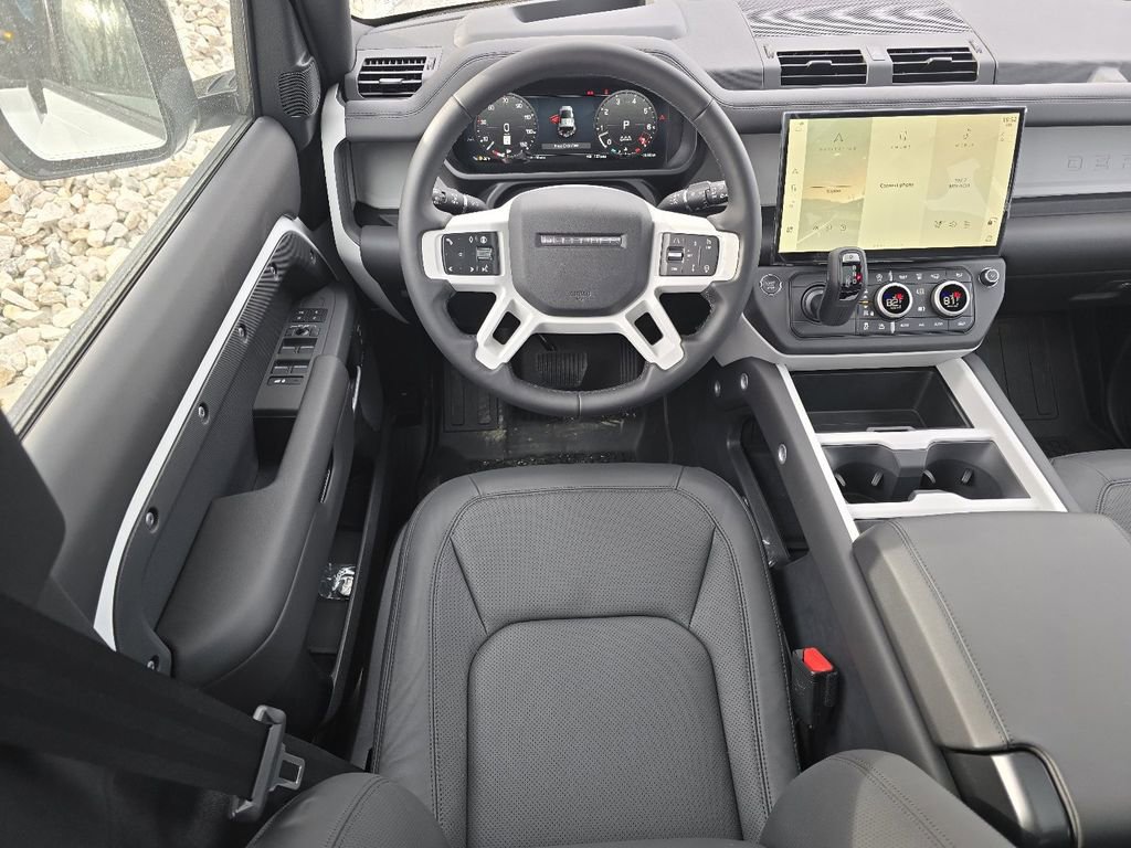 New 2026 Land Rover Defender 110 X-Dynamic SE AWD/4WD image 36