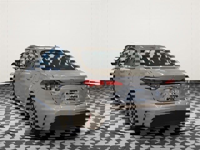 Used 2025 Toyota Corolla LE image 10