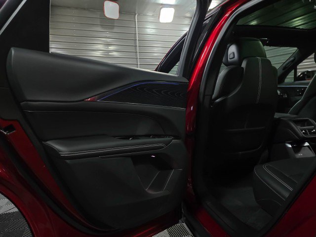 Used 2024 Cadillac Lyriq Sport image 35