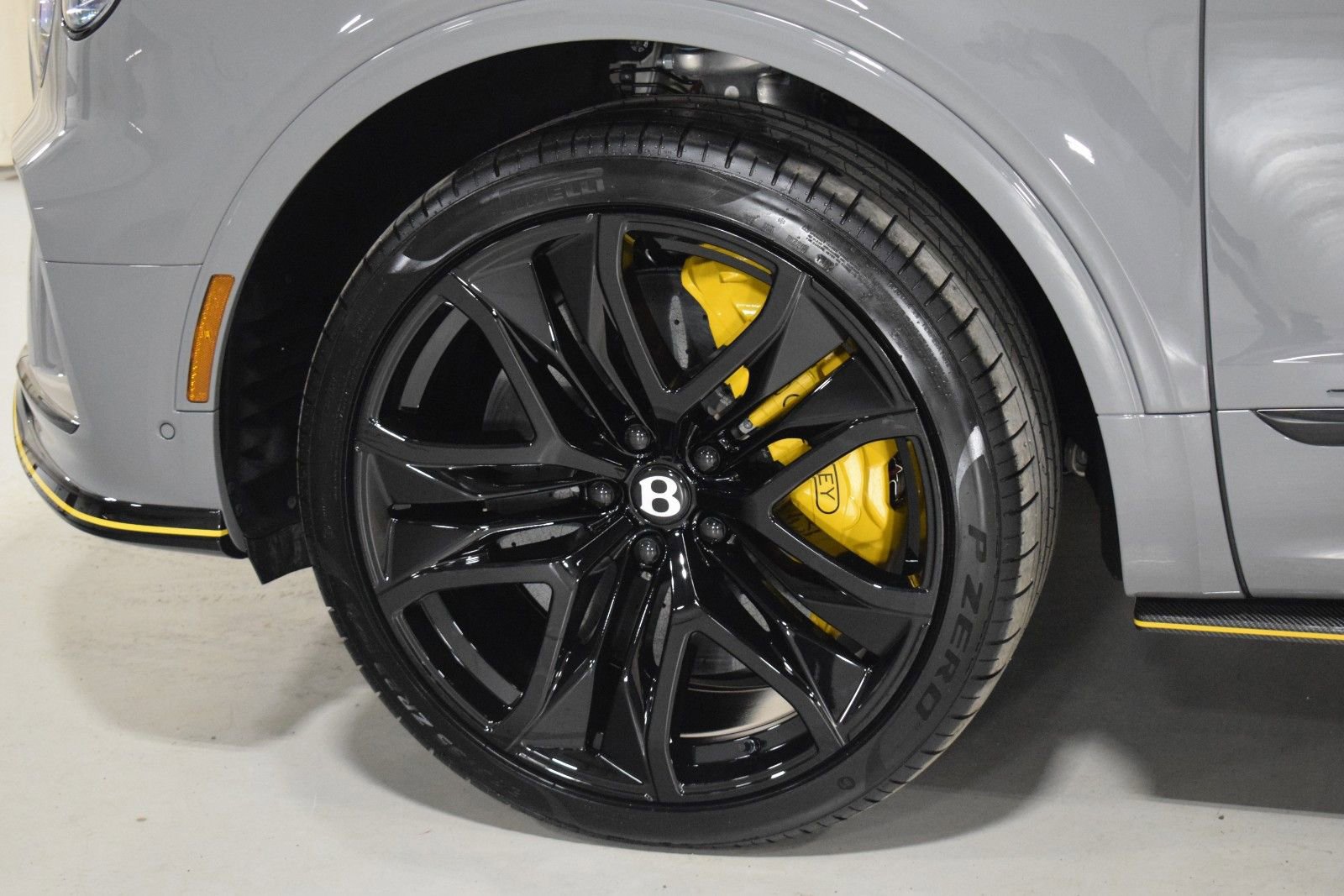 New 2026 Bentley Bentayga Speed AWD/4WD image 17