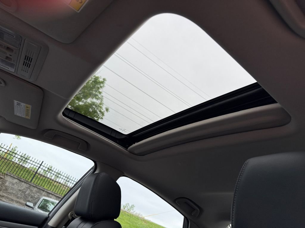 Used 2016 Honda Civic Touring image 13
