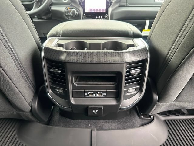 New 2026 RAM 1500 Big Horn AWD/4WD image 32