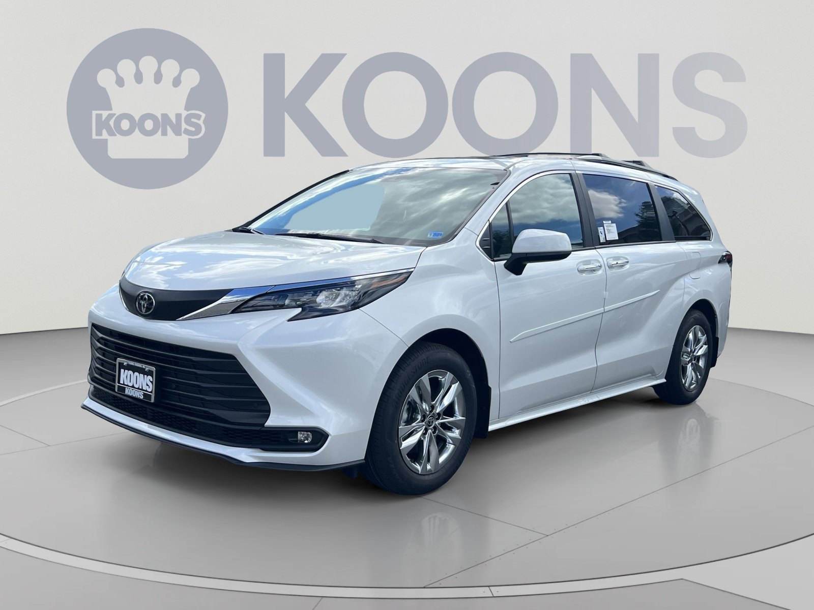 New 2026 Toyota Sienna XLE