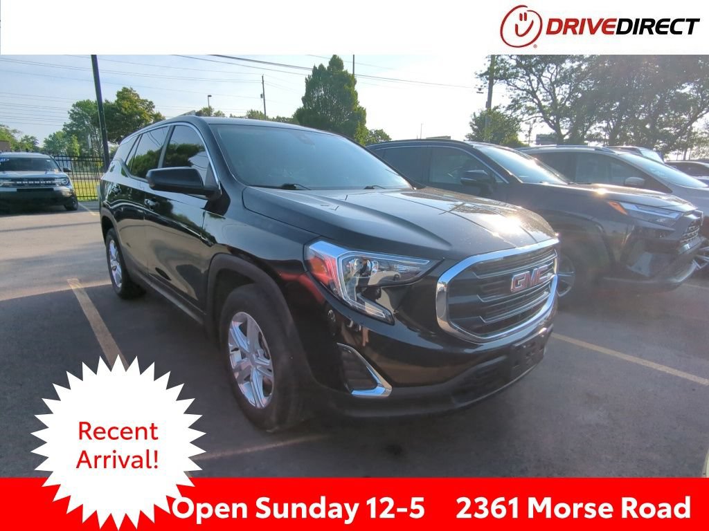 Used 2021 GMC Terrain SLE FWD image 1