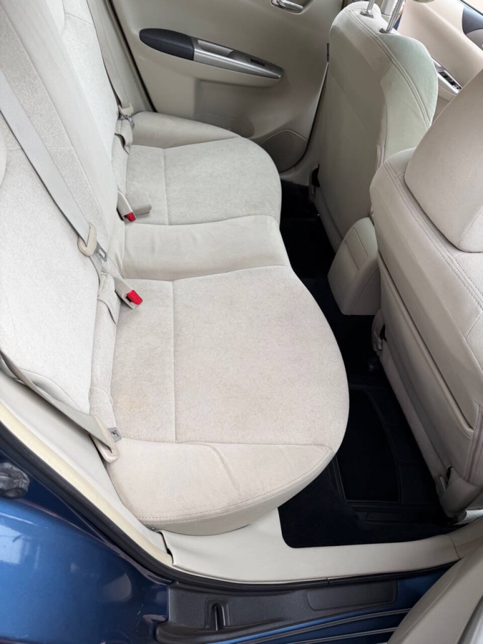 Used 2009 Subaru Impreza 2.5i AWD/4WD image 9
