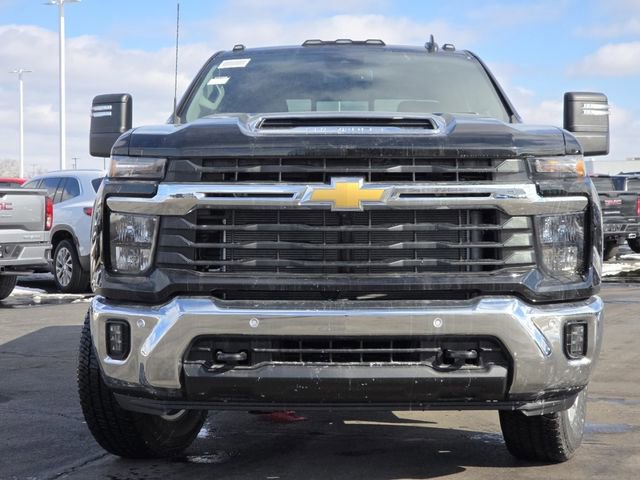 New 2026 Chevrolet Silverado 2500 LT w/ All Star Edition AWD/4WD image 16