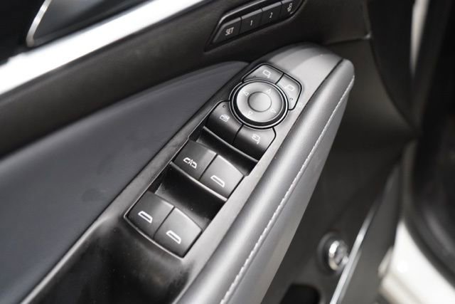 Used 2024 Buick Enclave Premium image 19