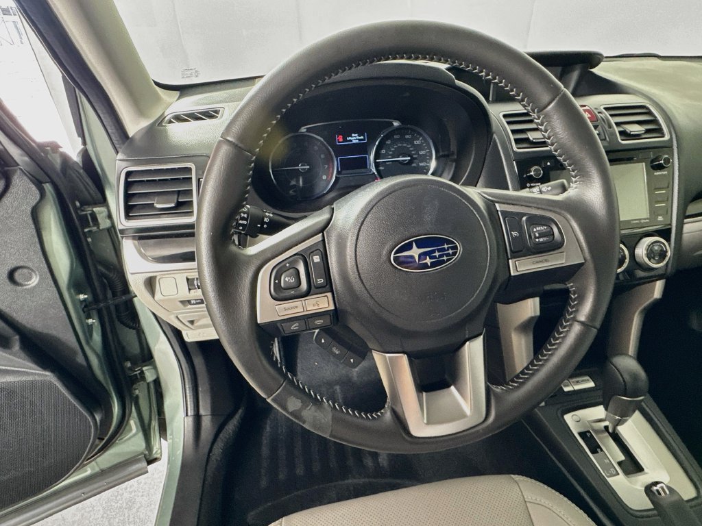 Used 2017 Subaru Forester 2.5i Limited AWD/4WD image 11