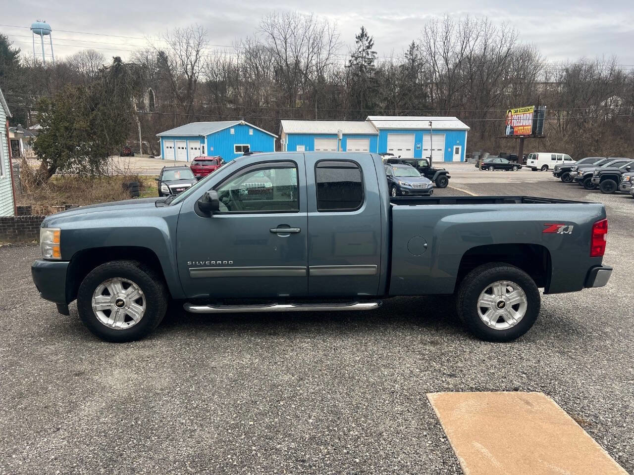 Used 2011 Chevrolet Silverado 1500 LTZ w/ LTZ Plus Package image 3
