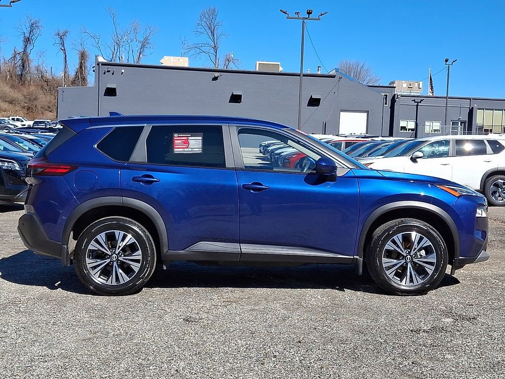 Certified 2023 Nissan Rogue SV image 8