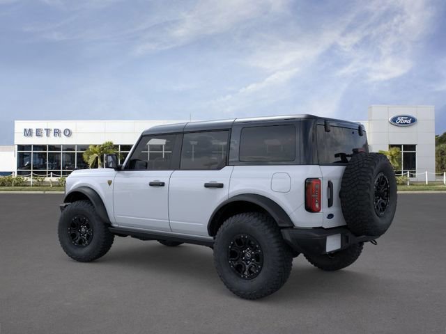 New 2025 Ford Bronco Badlands w/ Sasquatch Package AWD/4WD image 4