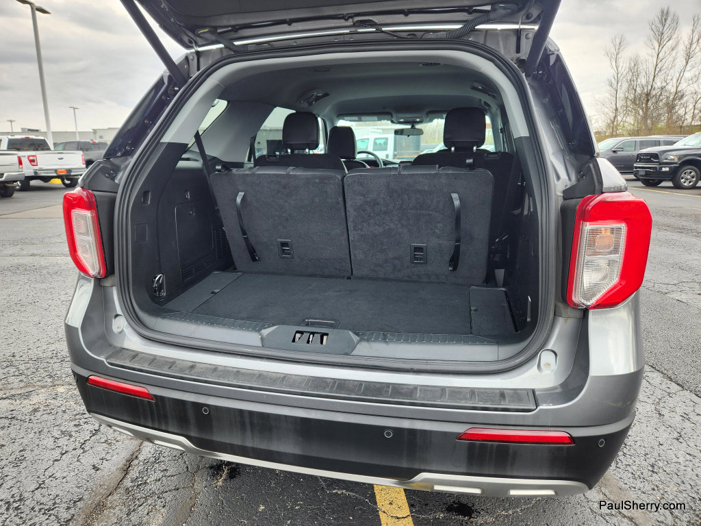 Used 2024 Ford Explorer XLT w/ Equipment Group 202A image 22