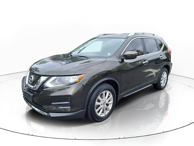 Used 2017 Nissan Rogue SV FWD image 4