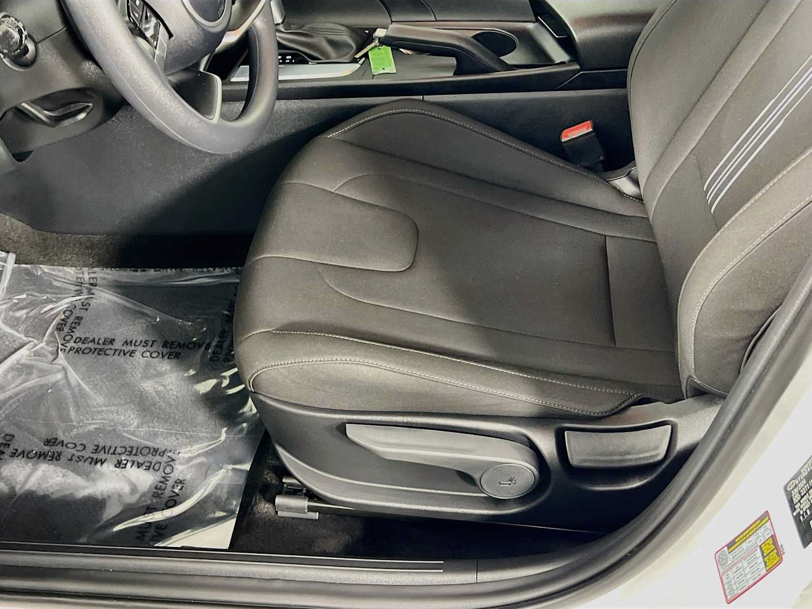 Certified 2024 Hyundai Elantra SEL FWD image 20