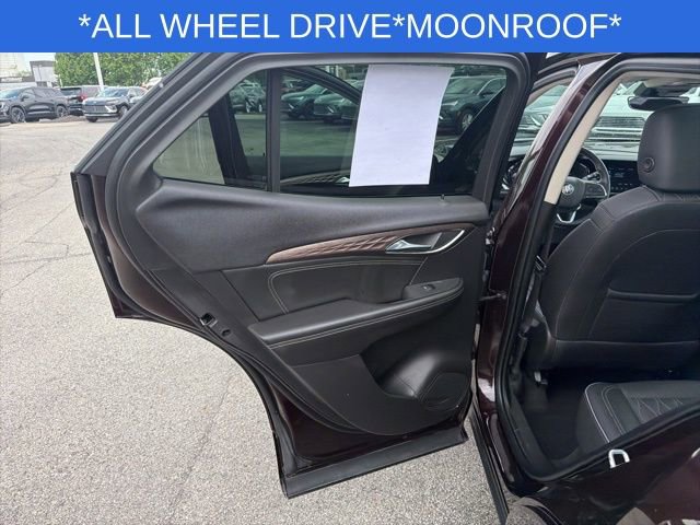 Used 2022 Buick Envision Avenir w/ Technology Package II AWD/4WD image 23