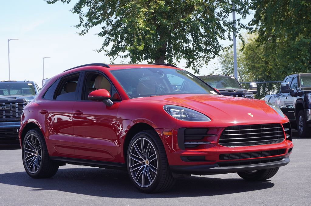Used 2020 Porsche Macan Base image 4