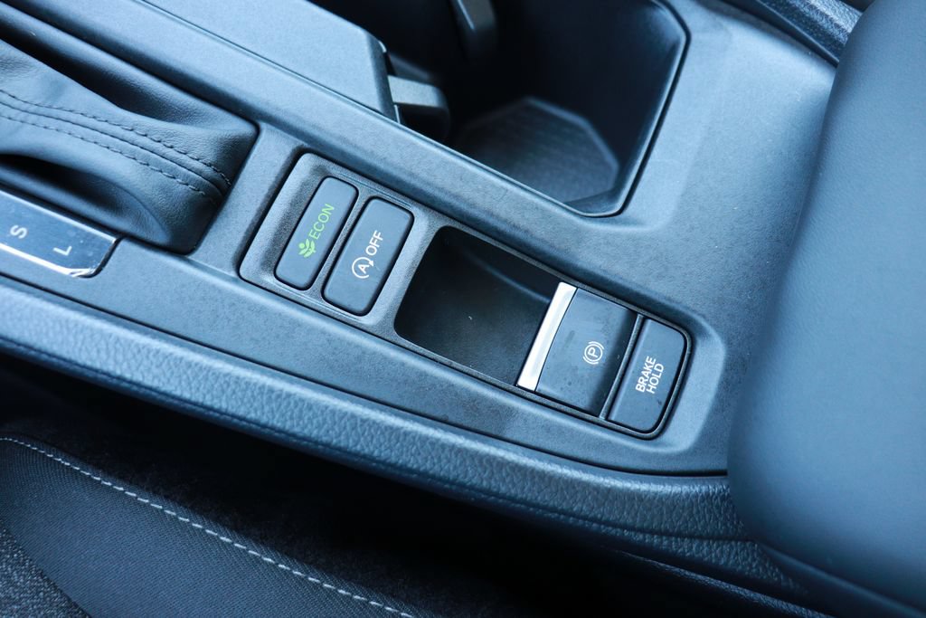 Certified 2025 Honda Accord SE image 17