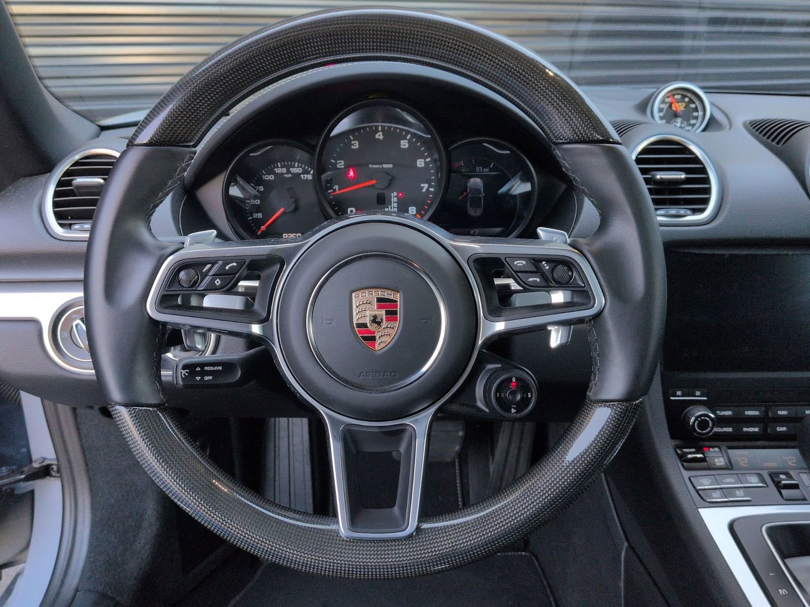 Certified 2025 Porsche 718 Boxster Style Edition image 16