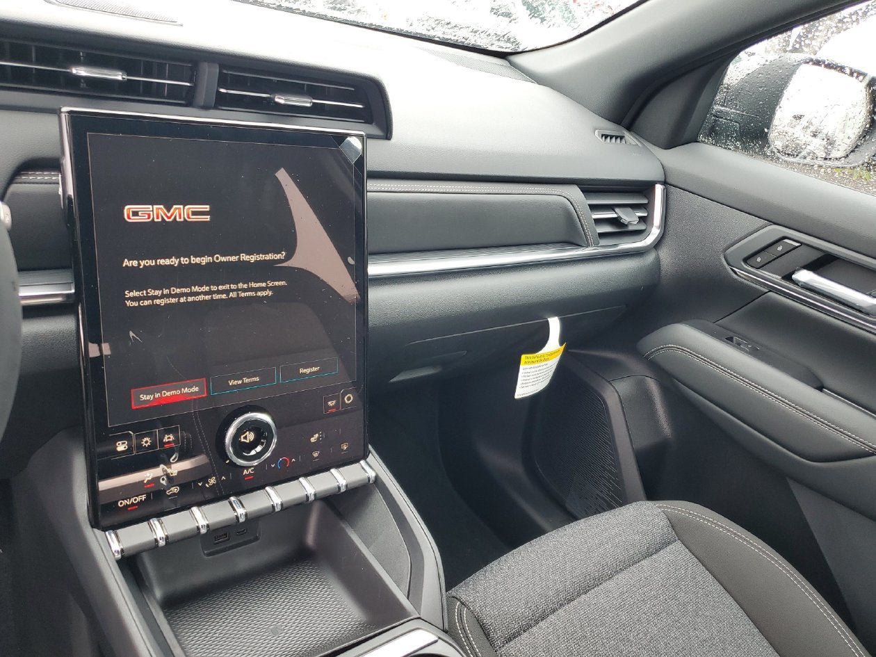New 2027 GMC Terrain Elevation FWD image 26