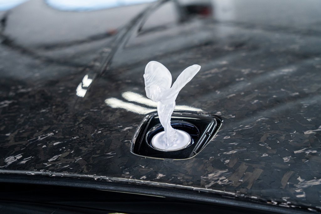 Used 2024 Rolls-Royce Spectre w/ Spectre Launch Package image 20