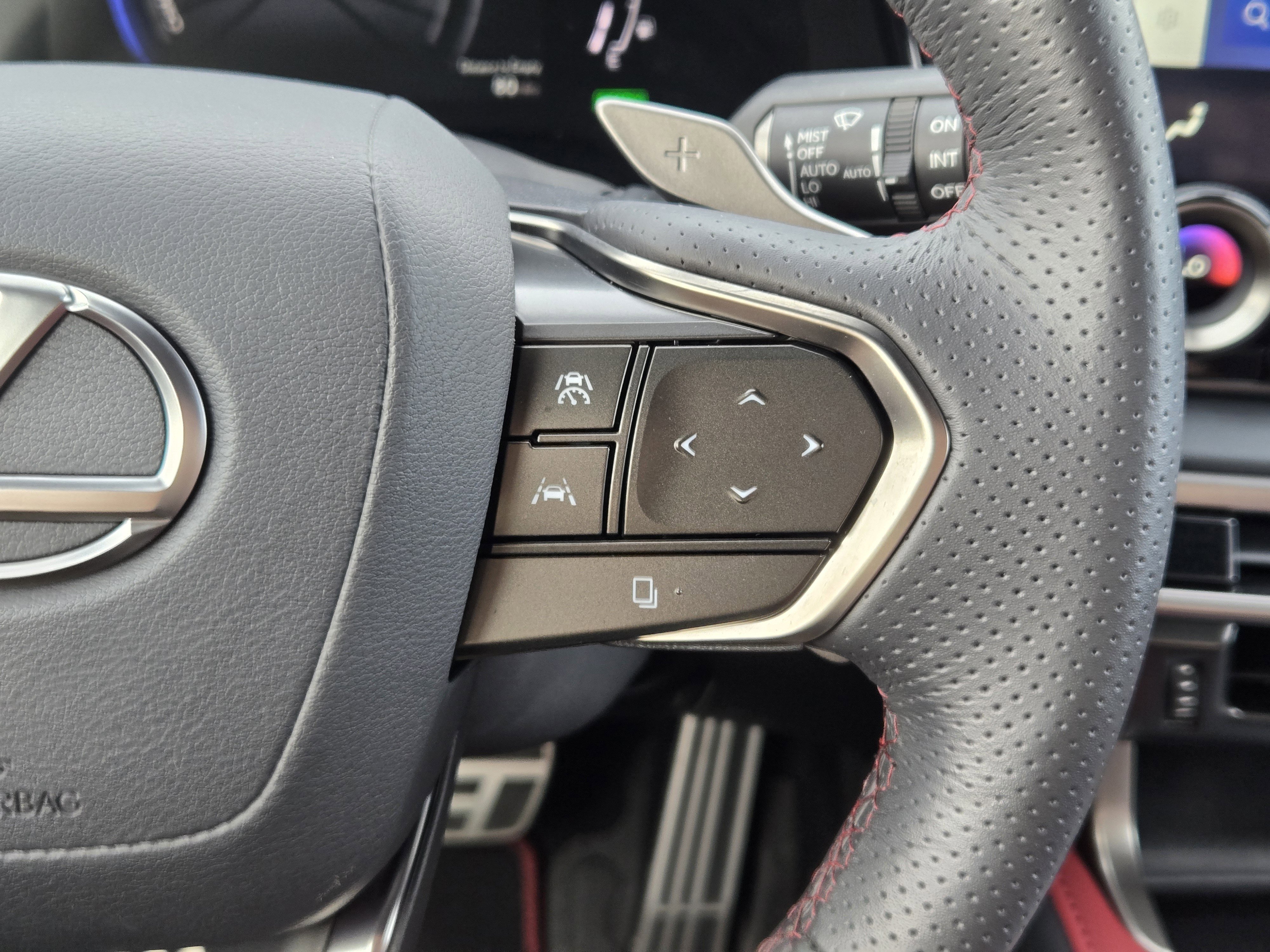 Used 2024 Lexus RX 500h F Sport image 38